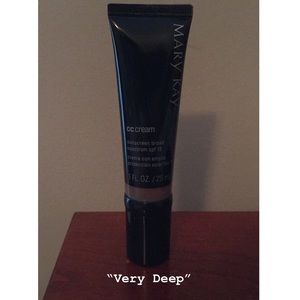 💗Mary Kay CC Cream in “Very Deep”